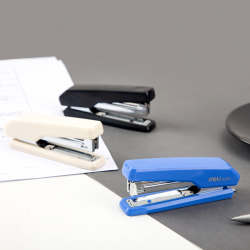 Deli Small Metal Base Durable Stapler E0229